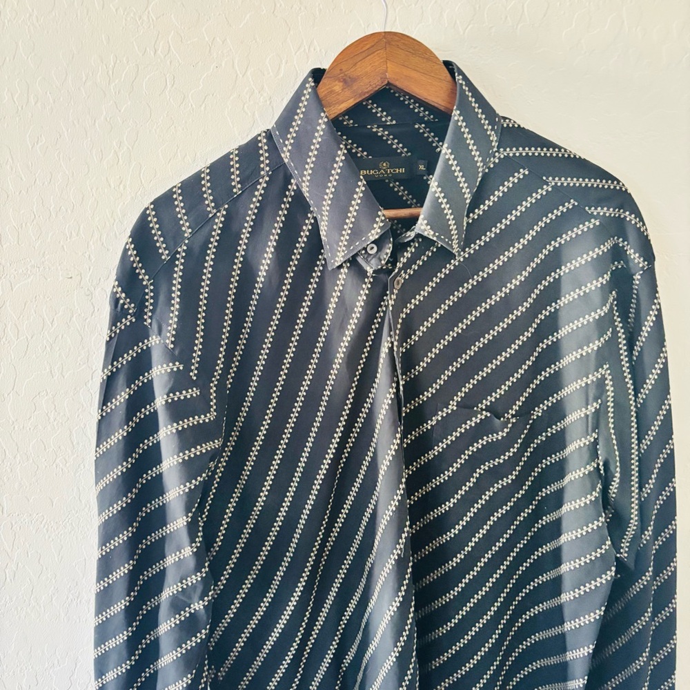 Bugatchi Uomo Black Geometric Print Button Down Shirt XL 100% Cotton - Picture 2 of 7